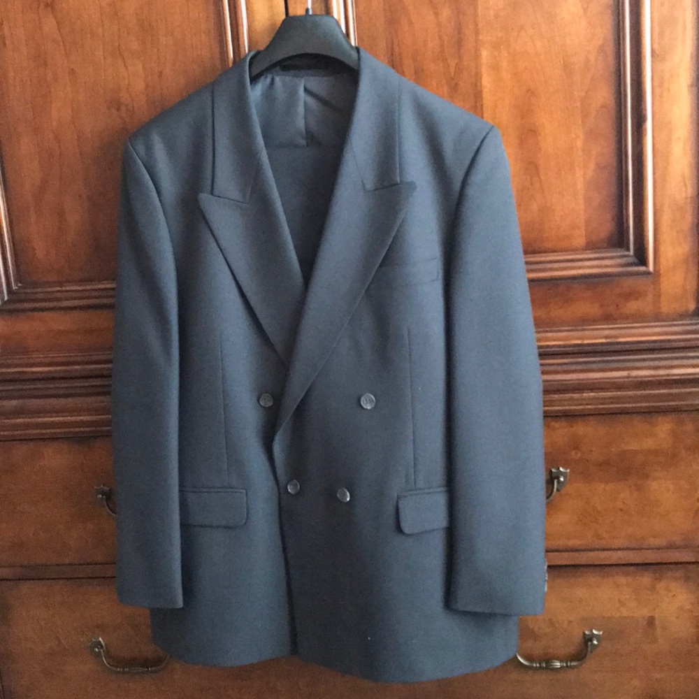 Park Avenue Size 42 Suit W/ Size 34 Pants